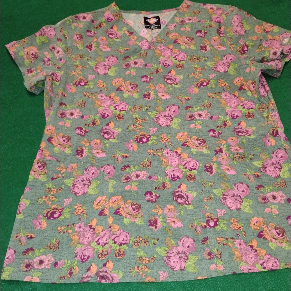 Dickies Floral Print Scrub Top - Green and Purple